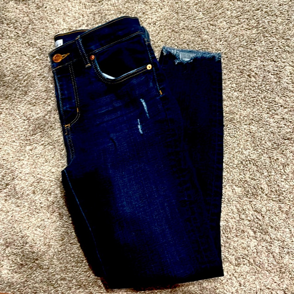 Loft Size 28 Mildly Distressed Skinny Jeans